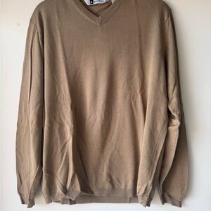 Bachrach Men's V-Neck Sweater in Brown